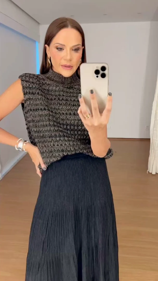 Saia Midi em Tricot Serena Preta - Clothes and co